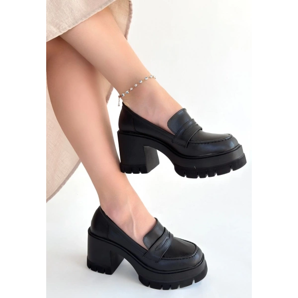 BİÇOMİ Janes Siyah Cilt Dolgu Topuk Ayakkabı