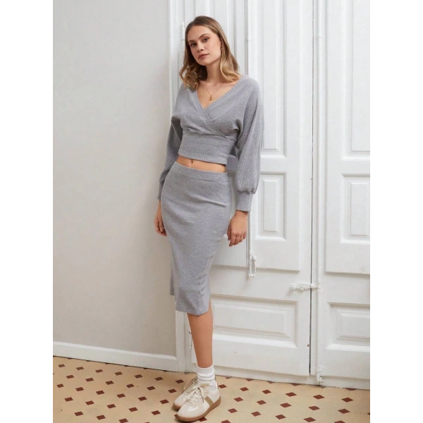 BİÇOMİ Kruvaze şardonlu etekli takım gri