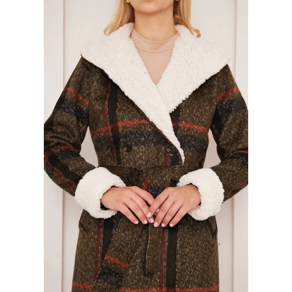 BİÇOMİ KÜRKLÜ EKOSE KABAN