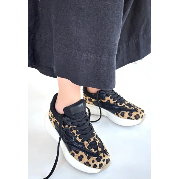 BİÇOMİ Mark Leopar Süet Bağcıklı Spor Ayakkabı