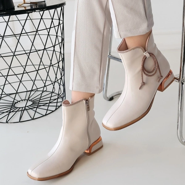 BİÇOMİ Melina Bej Cilt Topuklu Bot