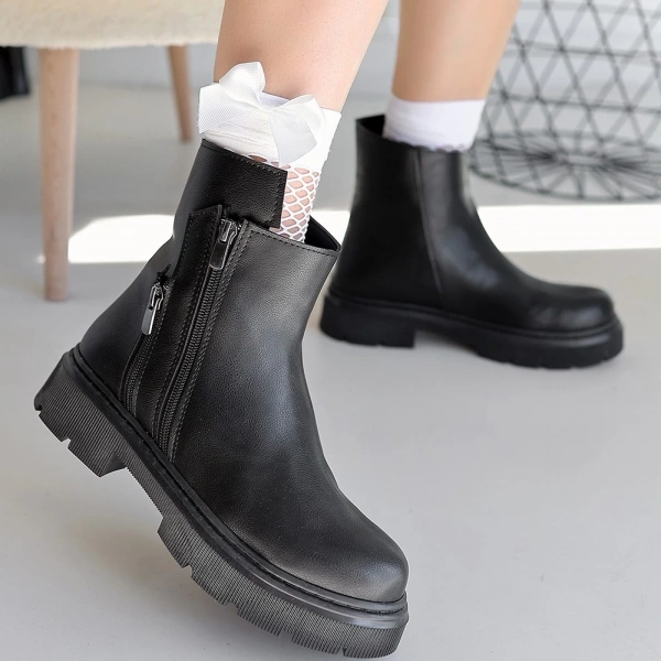 BİÇOMİ Menta Siyah Cilt Fermuar Aksesuarlı Bot