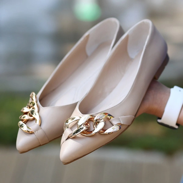 BİÇOMİ Popi Nude Cilt Zincirli Babet Ayakkabı