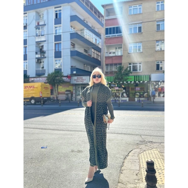 BİÇOMİ Siyah çizgi desenli elbiseli hırka triko takım haki