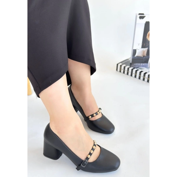 BİÇOMİ Tino Siyah Cilt Topuklu Ayakkabı