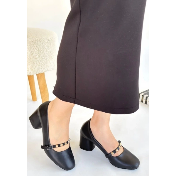 BİÇOMİ Tino Siyah Cilt Topuklu Ayakkabı