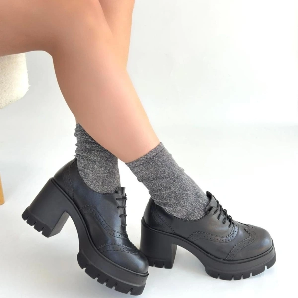 BİÇOMİ Tiwer Siyah Cilt Dolgu Topuk Ayakkabı