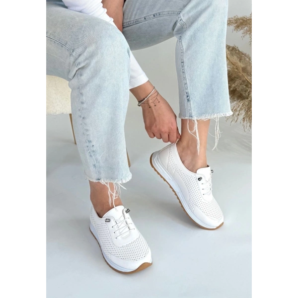 BİÇOMİ Tone Beyaz Cilt Bağcıklı Spor Ayakkabı