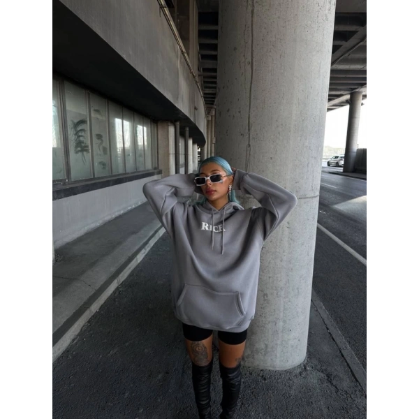 Biçomi Uzun Kol Kapşonlu Göğüs Baskılı SweatShirt - Gri