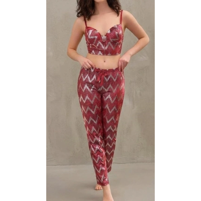 Bicomi Kadife Balenli & Destekli Pijama Takımı - Şık Ev Giyimi