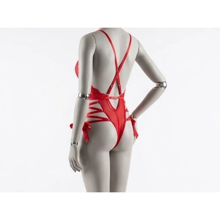 Bicomi Tutku Serisi: Esnek Dantelli ve Vücut Formunu Destekleyen Konforlu Tasarım Body