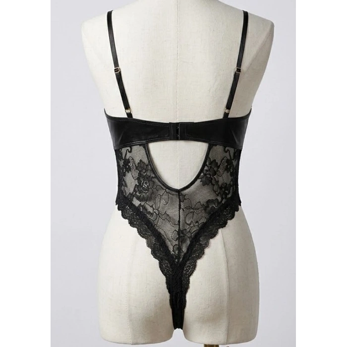 Bicomi Midnight Lace: Vücut Hatlarını Şekillendiren İp Detaylı Fantezi Body