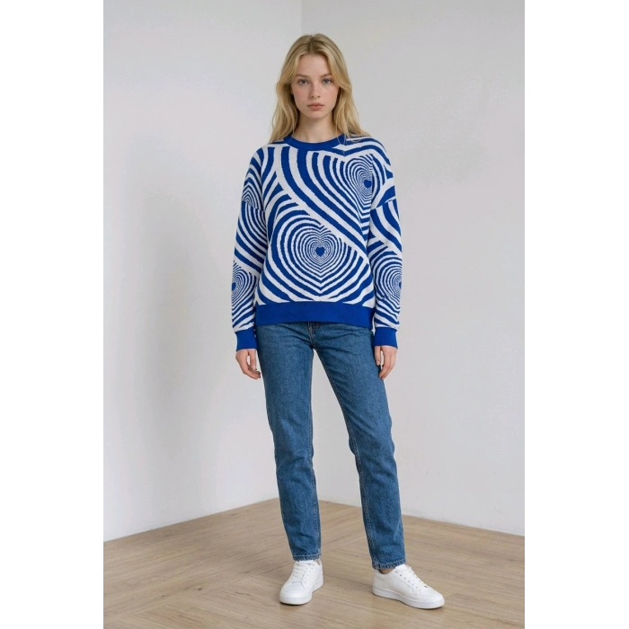 BİÇOMİ Ultra-Yumuşak Hipnotik Kalp Desenli Relaxed Fit Triko Kazak – Saks Mavi