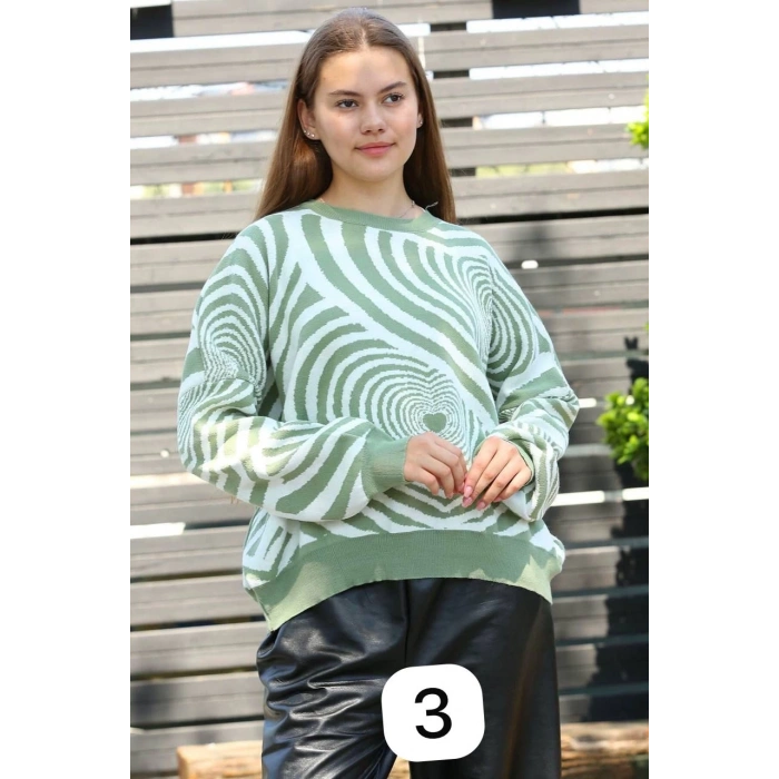 BİÇOMİ Beyaz kalp çizgili kazak mint