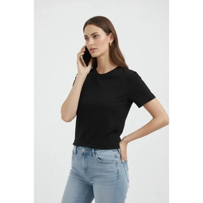Biçomi Bisiklet Yaka Tişört Regular Kalıp Basic Pamuklu Günlük Kullanım T-shirt - Siyah