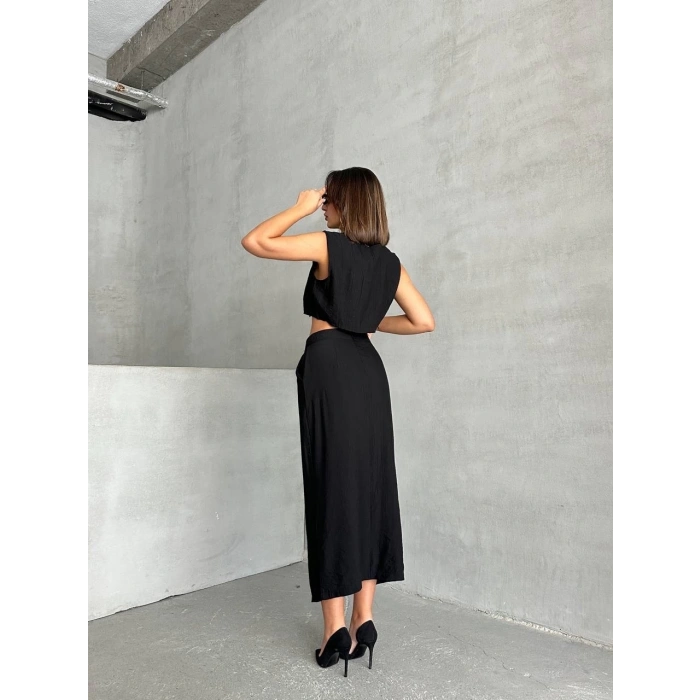 BİÇOMİ Çilek takım etek yelek