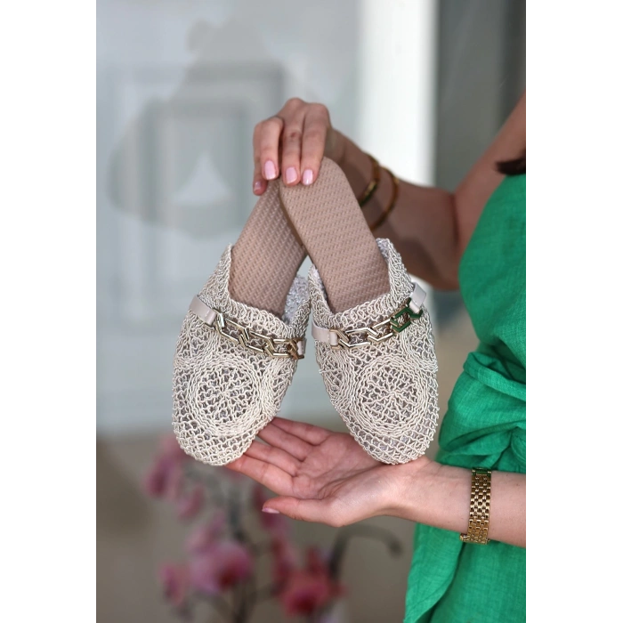 BİÇOMİ Emert Bej Örgülü Terlik