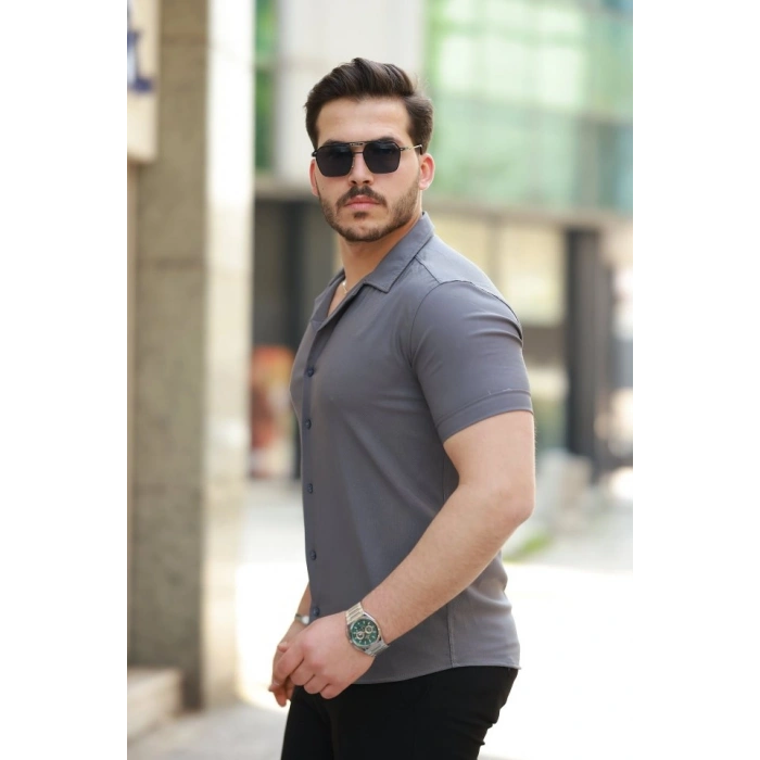Biçomi Erkek Apaj Yaka Kısa Kollu Gömlek