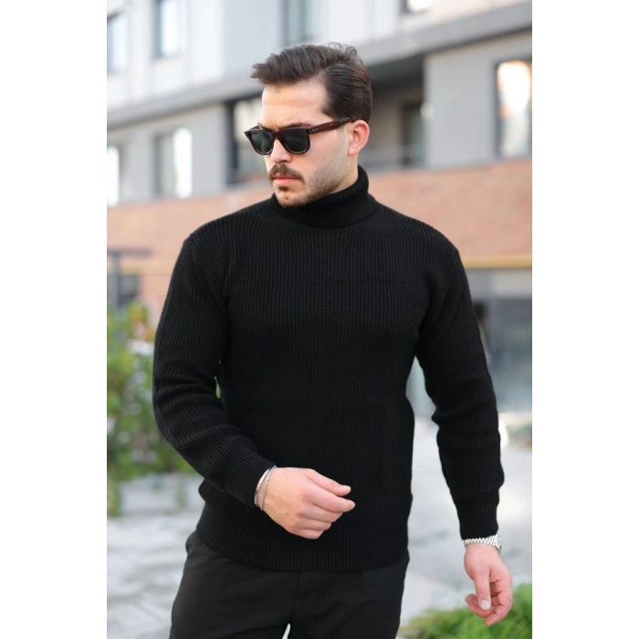 Biçomi Erkek Boğazlı Örme Kazak