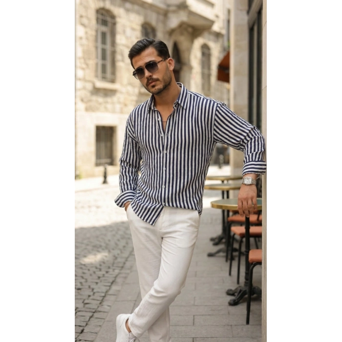 Biçomi Erkek Dikey Çizgili Yarım Oversize Gömlek