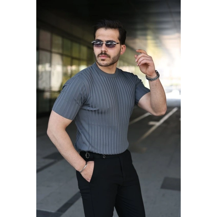 Biçomi Erkek Fitilli Bisiklet Yaka Kısa Kollu Tişört