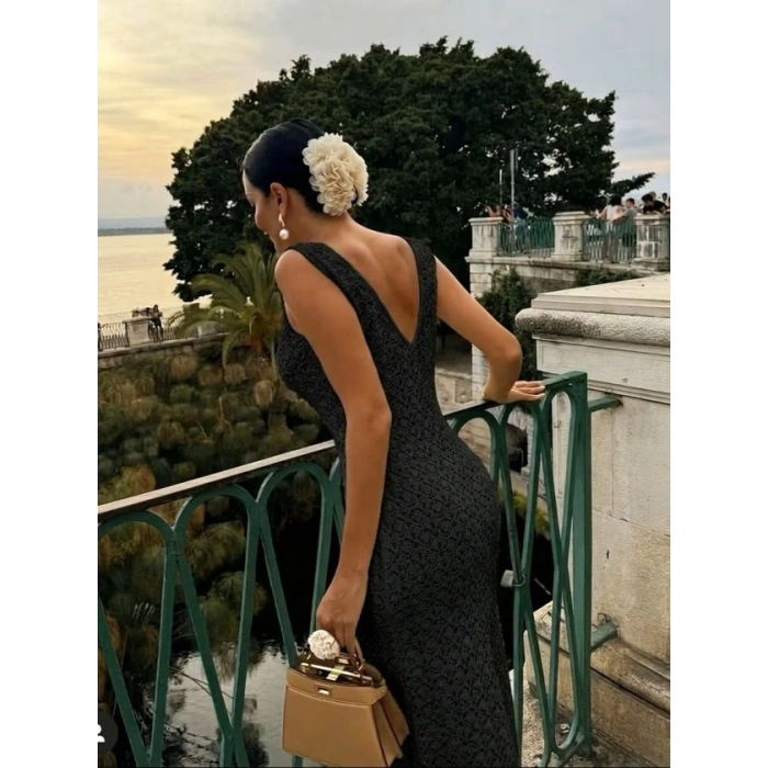 Biçomi Kadın Askılı V Yakalı Uzun Triko Elbise