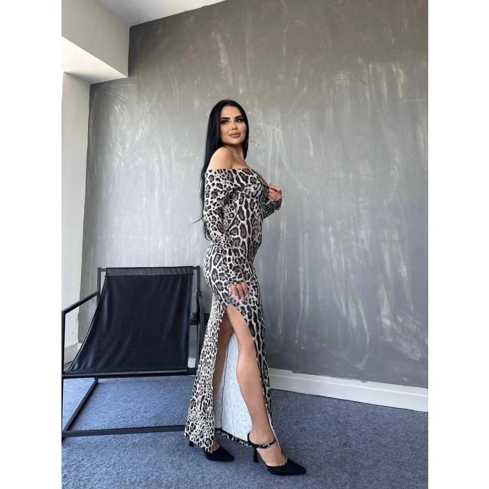 Biçomi Kadın Madonna Yaka Dalgıç Kumaş Leopar Desen Maxi Boy Derin Yırtmaçlı Elbise