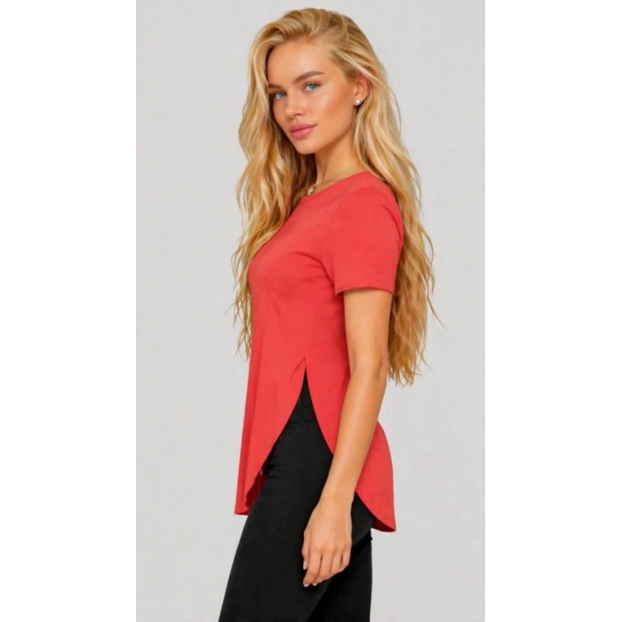 Biçomi Kadın Yırtmaç Detaylı Viskon Kumaş Bluz