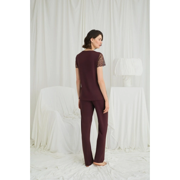 Bicomi Kısa Kollu ve Dantelli V Yaka Pijama Takımı