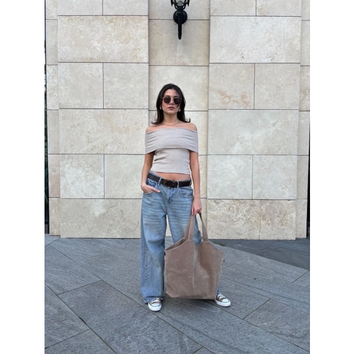 BİÇOMİ Madonna yaka sıfır kol bluz