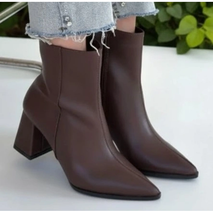 BİÇOMİ Oter Kahverengi Cilt Topuklu Bot