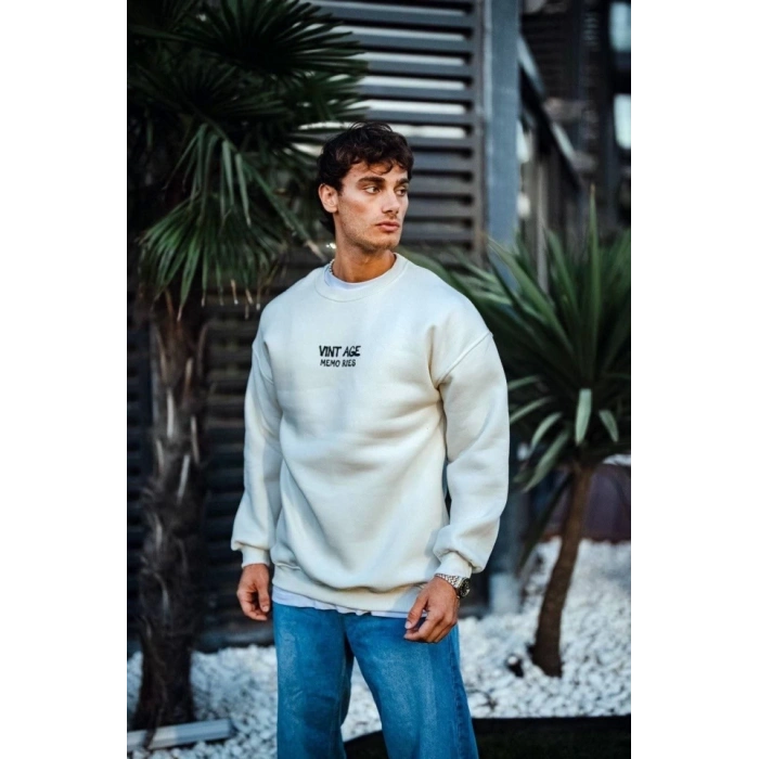 Biçomi Oversize Bisiklet Yaka Üç İplik Baskılı SweatShirt - Beyaz