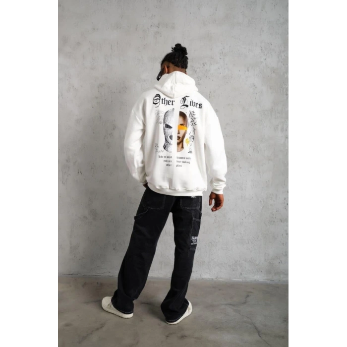 Biçomi Oversize Üç İplik Şardonlu Kapüşonlu Sweatshirt – Beyaz “Other Lives” Ön Ve Arka Baskılı, Kanguru Cepli, Ribanalı Rahat Kışlık Model Beyaz