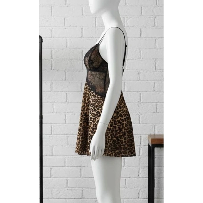 Bicomi Özel Tasarım Leopar Desenli İnce Askılı Dantel İşlemeli Göğüs Dekolteli Mini Gecelik