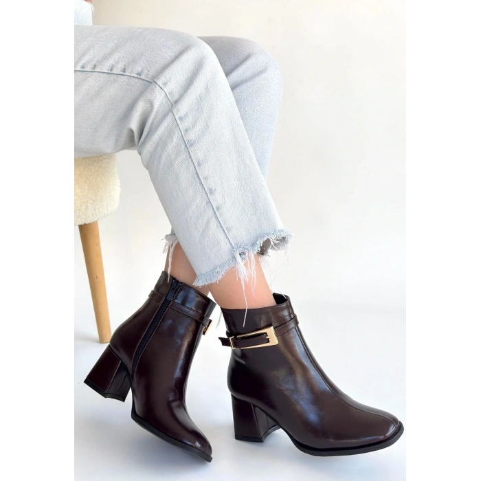 BİÇOMİ Rivav Acı Kahve Rugan Topuklu Bot