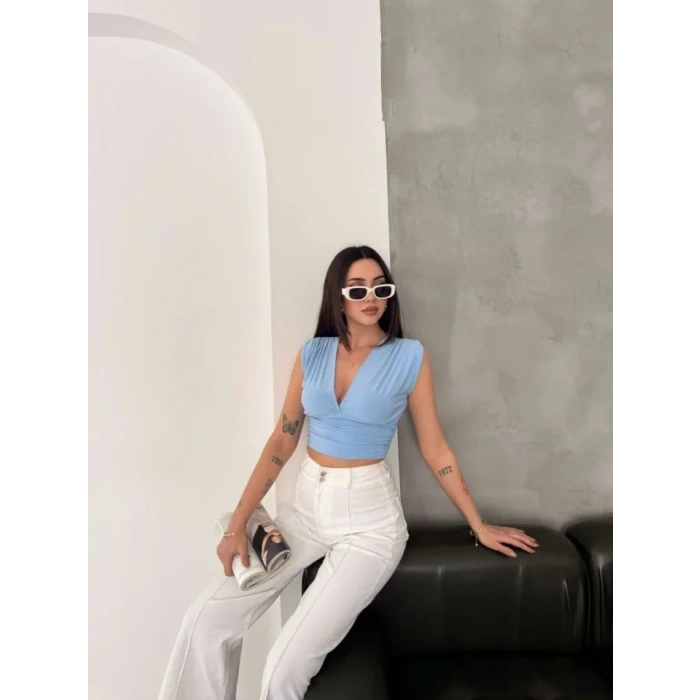 Biçomi Vatkalı Kolsuz V Yaka Drapeli Crop Bluz Likralı Fit - Bebek Mavisi