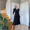 Biçomi Krep Kumaş Midi Boy Kuşaklı Uzunkol Elbise 113 Cm