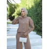 BİÇOMİ Taş düğmeli ikili triko takım vizon