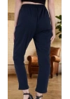Gün Boyu Rahatlık: Esnek Yapılı Lacivert Basic Eşofman Pantolon