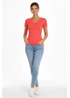 Kadın V Yaka Slim Fit Likralı Tişört - Nar Çiçeği