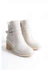 NOEMI Tokalı Fermuarlı Ortopedik Taban Topuklu Kadın Bot  CKT - Krem