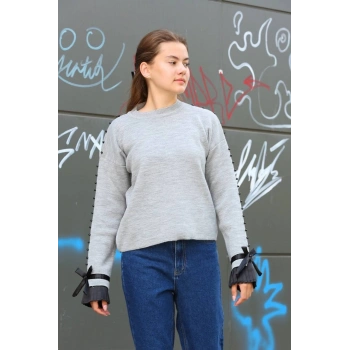 BİÇOMİ Boncuklu bile detaylı kazak gri