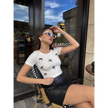 BİÇOMİ Fiyonklu bluz