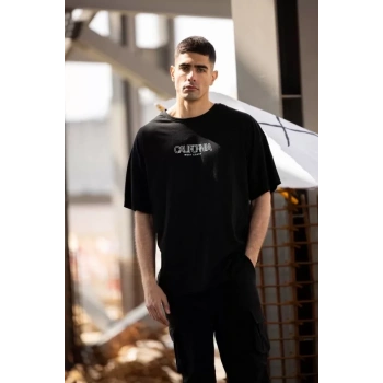 Biçomi Unisex Bisiklet Yaka Baskılı Oversize T-Shirt - Siyah