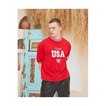 Nakış İşlemeli Ribanalı Oversize T-shirt - Kırmızı