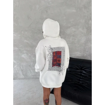 Uzun Kol Kapüşonlu Ön Ve Arka Baskılı SweatShirt - Beyaz -