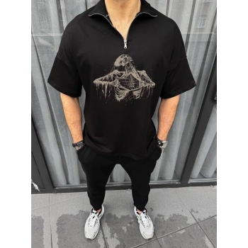 Yarım Fermuarlı Baskılı Oversize T-Shirt - Siyah -