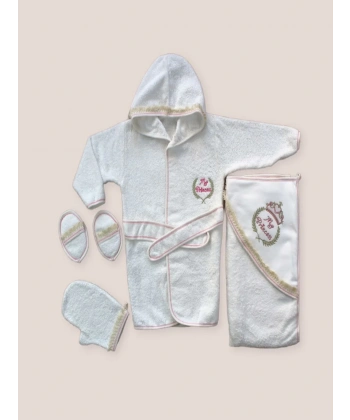 0-6 Ay Kaplan Nakışlı Bornozlu 5li Kız Bebek Havlu Silgi Takımı Pembe