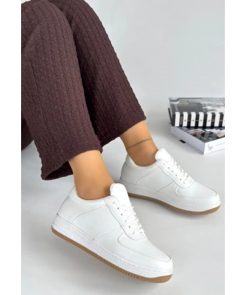 BİÇOMİ Ceyyan Beyaz Cilt Bağcıklı Spor Ayakkabı