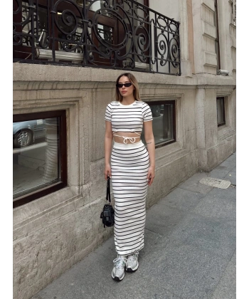 BİÇOMİ Çizgili etekli takım beyaz s3609